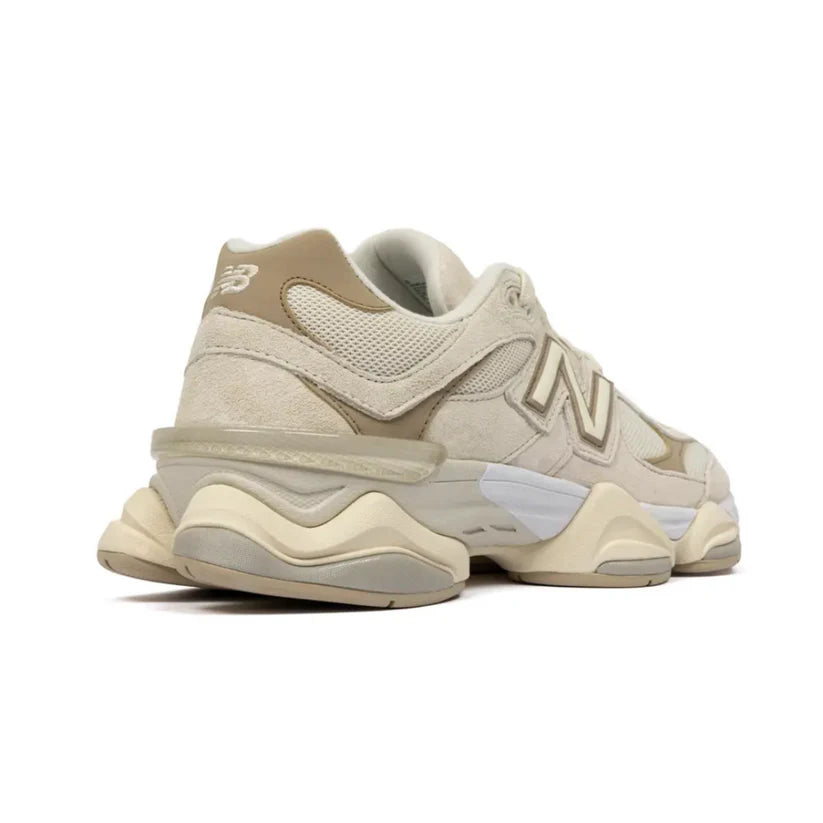 New Balance 9060 sea salt brown